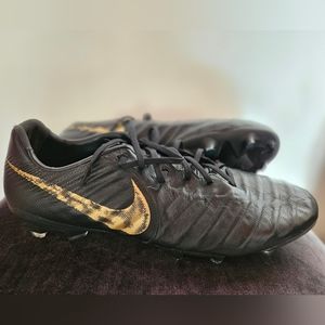 Nike Legend 7 Pro Fg-077-15 men soccer shoes